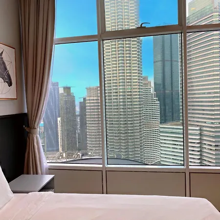Sky Suites Klcc By Home Stay Kuala Lumpur Exterior photo