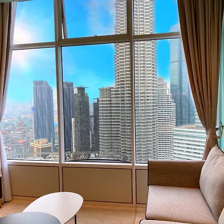 Sky Suites Klcc By Home Stay Kuala Lumpur Exterior photo